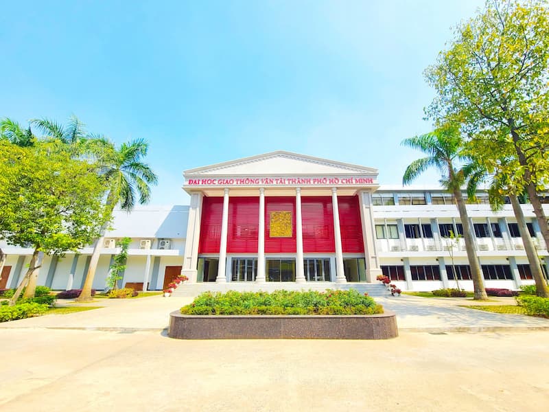 Đại học Giao thông Vận tải TPHCM - Trường đại học ở Bình Thạnh tốt nhất