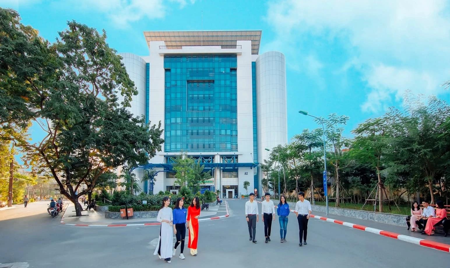 Đại học Kinh tế Quốc dân 